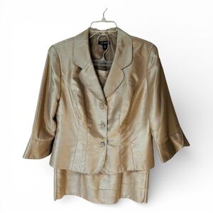 Le Bos Elegant Women's Gold Skirt Suit